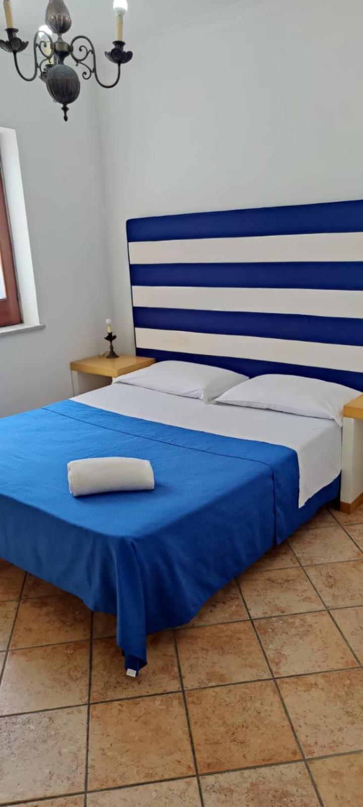 Sapphire Rooms Massa Lubrense Esterno foto