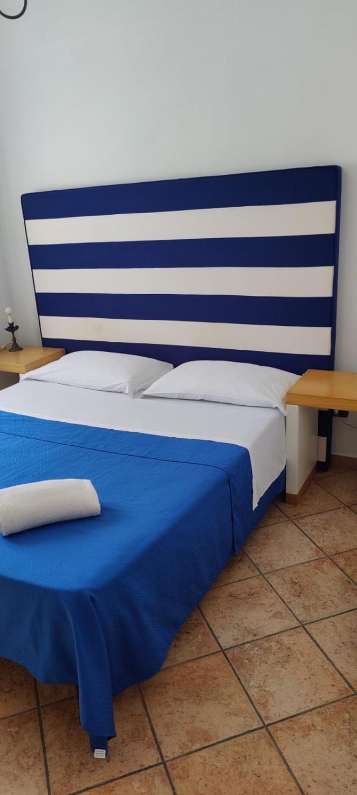 Sapphire Rooms Massa Lubrense Esterno foto